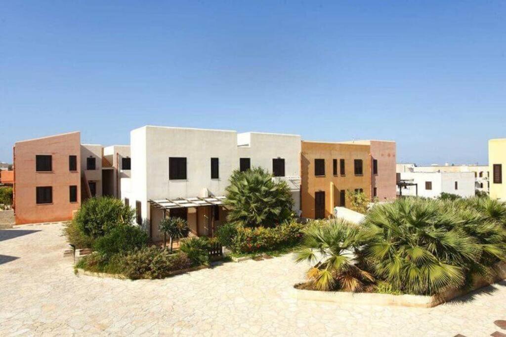 Casa Gilia Favignana Exterior foto